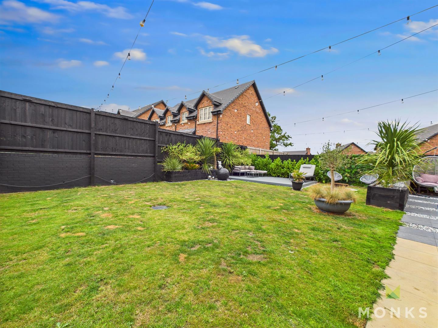 8 Bowyer Grange, Gobowen, SY11 3FQ For Sale 8 Bowyer Grange, Gobowen, SY11 3FQ For Sale